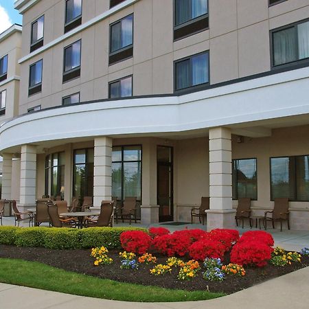 Courtyard Republic Airport Long Island/Farmingdale Hotel Exterior photo